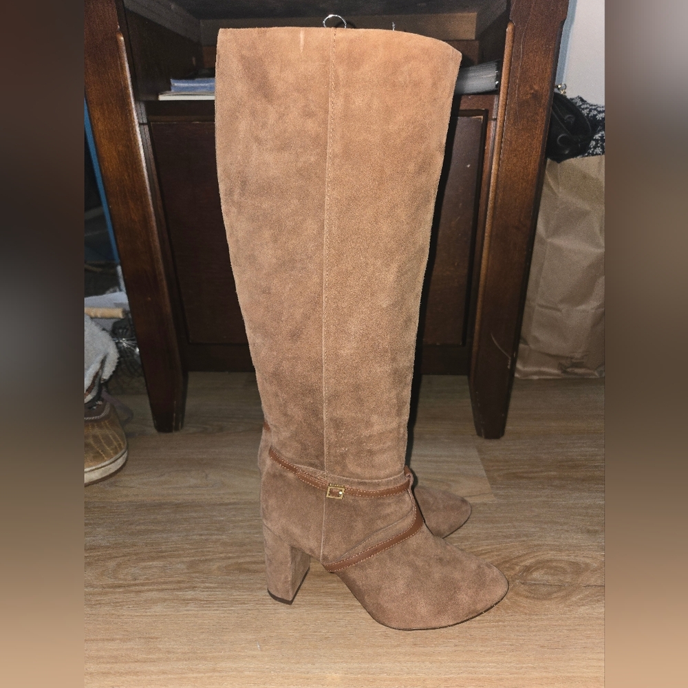 Elegant Tan Suede Knee-High Boots